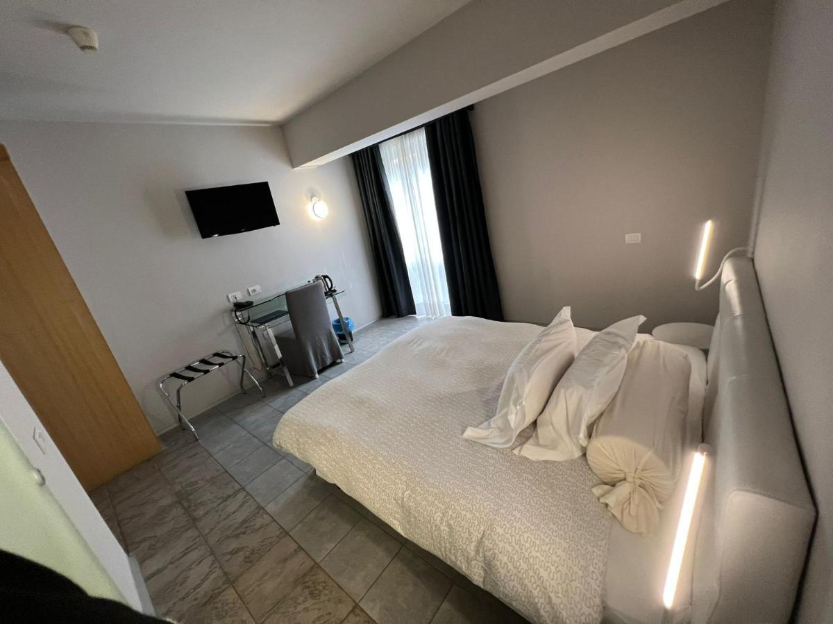 Hotel Garni Santa Caterina Orta San Giulio Kültér fotó