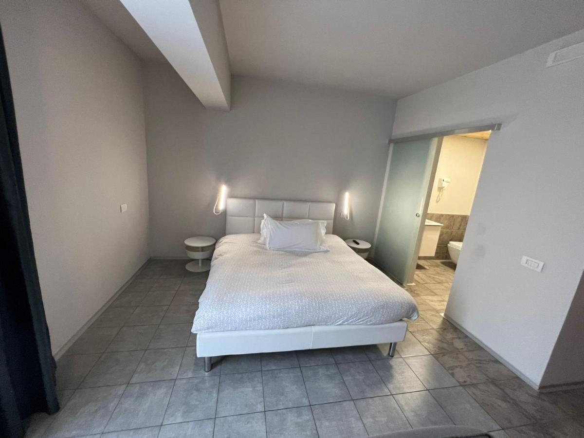 Hotel Garni Santa Caterina Orta San Giulio Kültér fotó