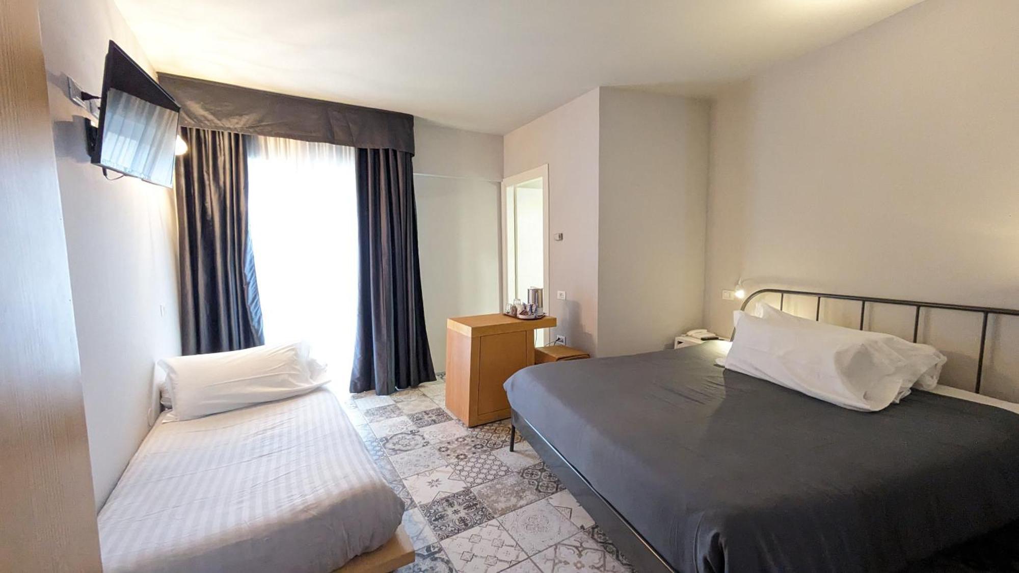 Hotel Garni Santa Caterina Orta San Giulio Kültér fotó
